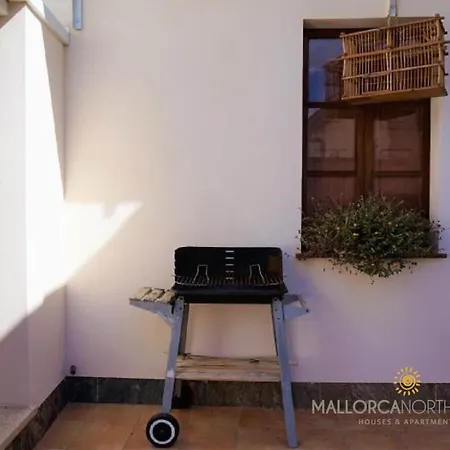 Spacious Villa With Garden *